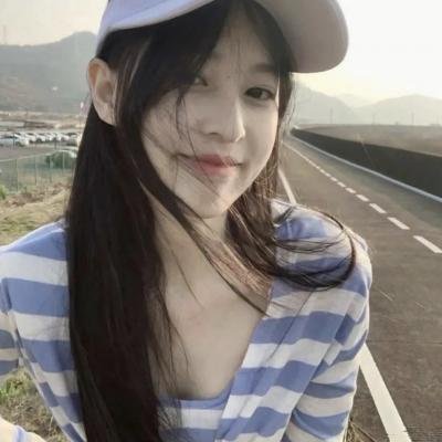 桥头咖啡屋