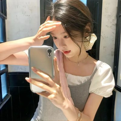 艳女新装